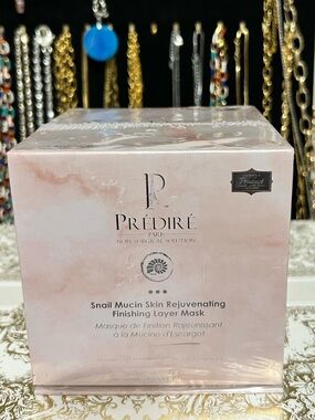 Predire Snail Mucin Skin Rejuvenating Finishing Layer Mask - Pink